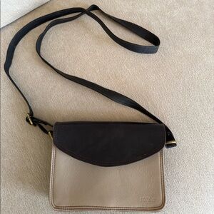 Soruka leather crossbody bag